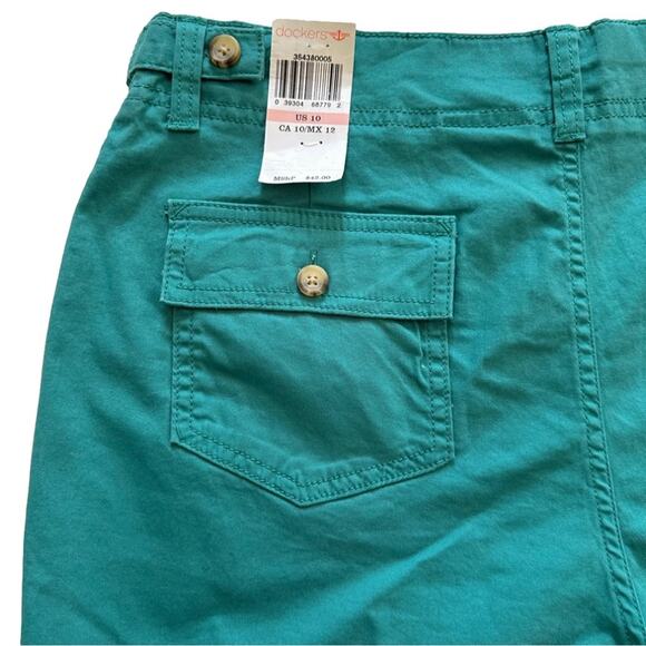 Dockers Women Green Mid Rise Chino Pockets 3” Everyday Shorts Size 10 NEW - Picture 6 of 13